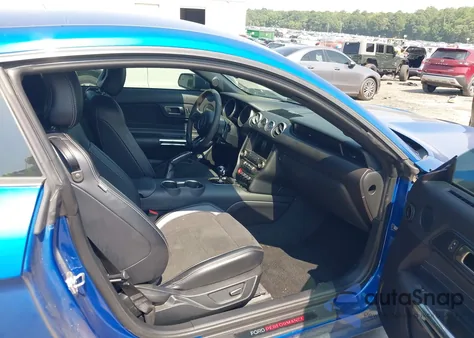 2017 Ford Shelby Gt350 z USA, uszkodzony, nr VIN 1FA6P8JZ0H5522911